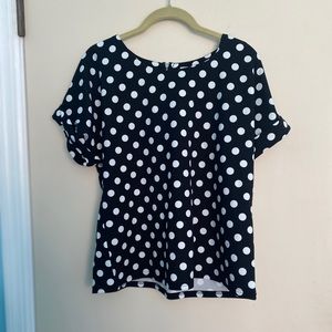 Polka dot short sleeve top